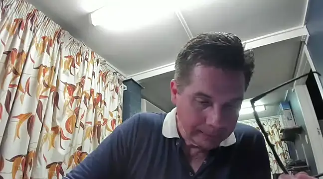 tilobinder online show from January 21, 1:00 pm