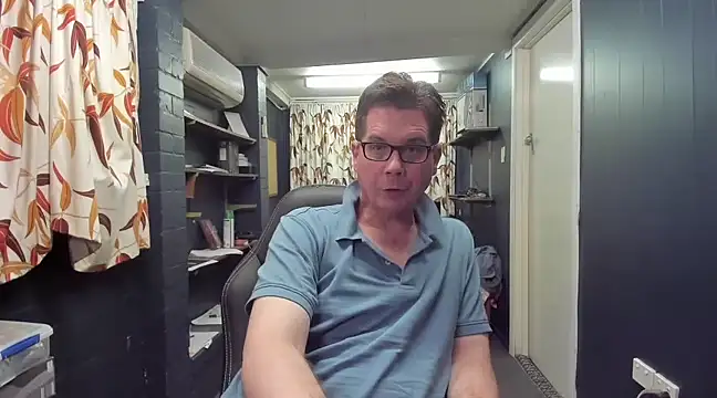 tilobinder online show from March 8, 1:25 pm