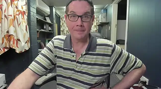 tilobinder online show from January 24, 2:51 pm