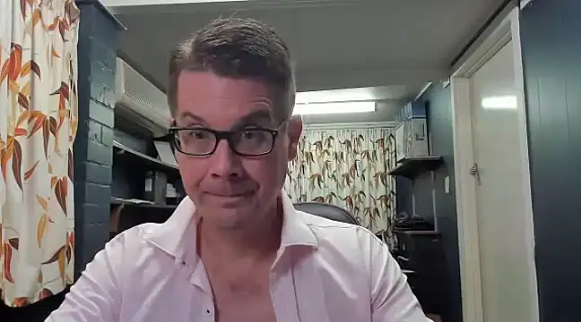 tilobinder online show from December 14, 4:19 pm