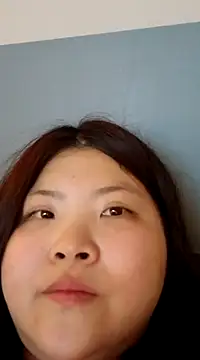 Snapshot of hello098712 chatting on March 12, 2:34 pm hello098712 online show from March 12, 2:34 pm
