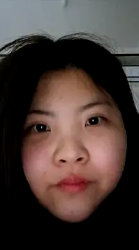 Snapshot of hello098712 chatting on March 9, 12:09 pm hello098712 online show from March 9, 12:09 pm