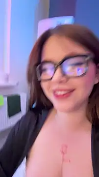CutiePie3 online show from March 23, 9:58 pm