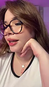 CutiePie3 online show from May 9, 9:18 pm