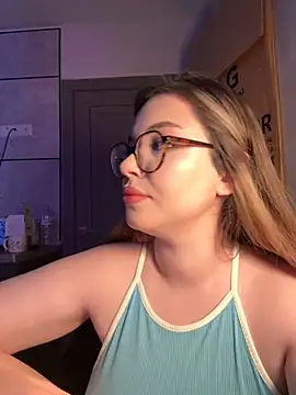 CutiePie3 online show from September 24, 9:32 pm