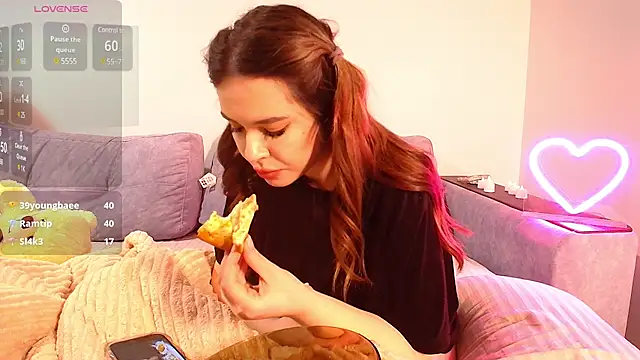 CutiePie3 online show from February 24, 3:23 am
