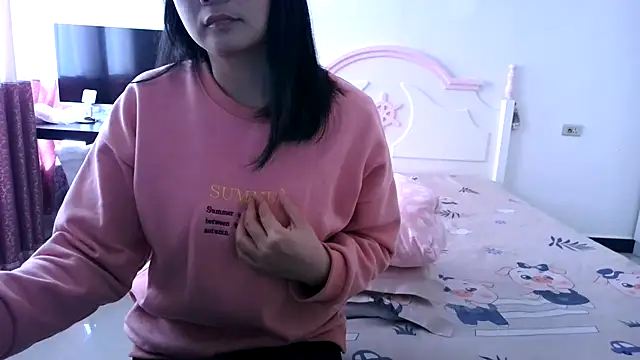 Snapshot of CN-Xiaoxi chatting on November 1, 7:46 am CN-Xiaoxi online show from November 1, 7:46 am