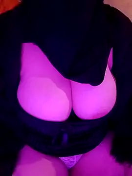 Louna      online show from January 17, 9:39 pm