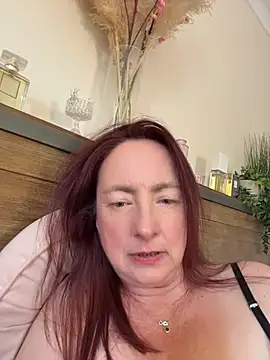 LouiseTswing online show from July 2, 1:17 pm