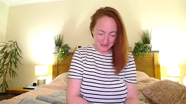 LouiseTswing online show from March 13, 8:11 pm