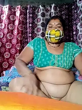 Snapshot of Hot_Falguni chatting on February 17, 4:28 pm Hot Falguni online show from February 17, 4:28 pm