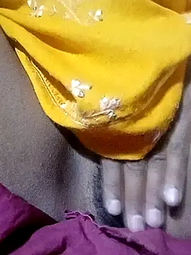 Snapshot of Hot_Falguni chatting on February 27, 8:24 am Hot Falguni online show from February 27, 8:24 am