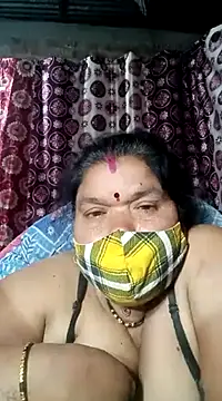 Snapshot of Hot_Falguni chatting on February 12, 7:24 pm Hot Falguni online show from February 12, 7:24 pm