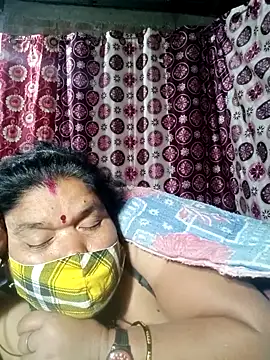 Snapshot of Hot_Falguni chatting on February 13, 7:31 pm Hot Falguni online show from February 13, 7:31 pm