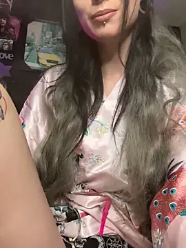 MissMidnightUK online show from March 8, 12:27 am