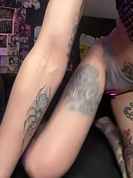 MissMidnightUK online show from March 15, 9:33 pm