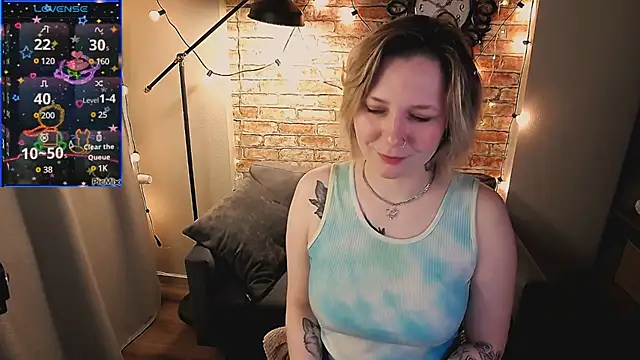 Snapshot of Ozalin_Green chatting on March 20, 7:58 am Ozalin Green online show from March 20, 7:58 am