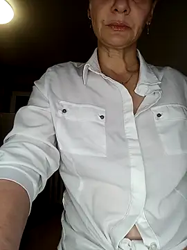 Milen Milf online show from March 2, 7:41 pm