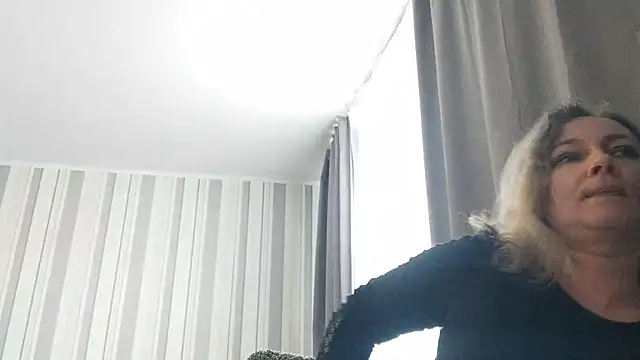 EdithManning online show from January 17, 12:42 pm