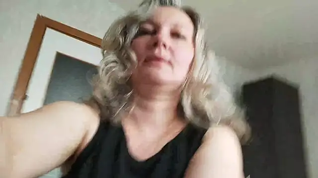 EdithManning online show from May 13, 5:58 am