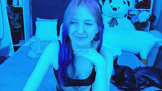 MiaKarlos online show from September 22, 1:33 am