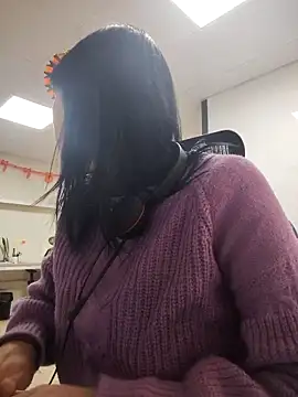 Snapshot of maria_lasexy chatting on October 24, 1:54 pm maria lasexy online show from October 24, 1:54 pm