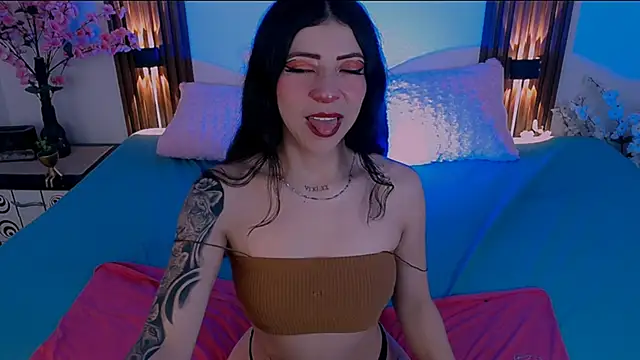 AmyHE online show from May 12, 10:43 am
