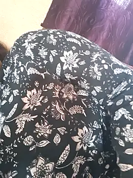 Hot-Anuska online show from February 26, 9:53 am