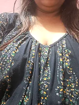 Hot-Anuska online show from April 10, 1:51 pm