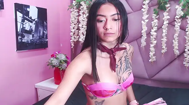 Snapshot of Miaa_Thopmson chatting on March 20, 7:57 pm Miaa Thopmson online show from March 20, 7:57 pm