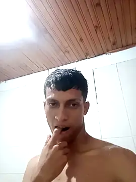 wolf james123 online show from December 26, 4:10 am