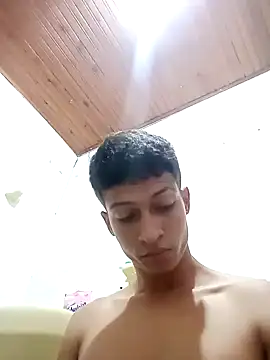 wolf james123 online show from December 29, 4:18 pm