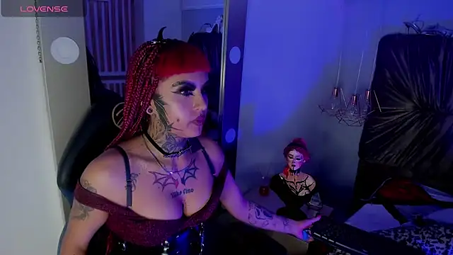 LianSux online show from February 6, 1:10 pm