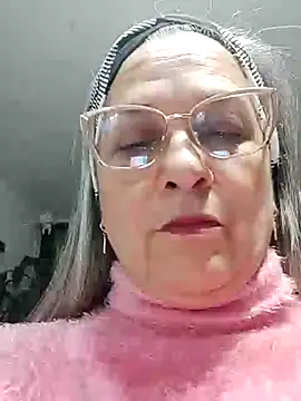 Snapshot of miisevvie_ chatting on February 28, 1:58 am miisevvie online show from February 28, 1:58 am