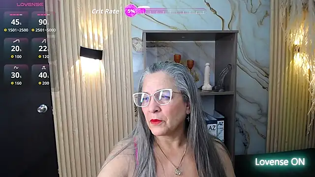 miisevvie  online show from November 8, 2:48 am