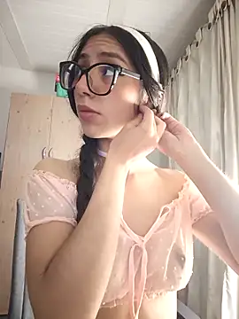 MissAfroditha online show from March 19, 4:45 am
