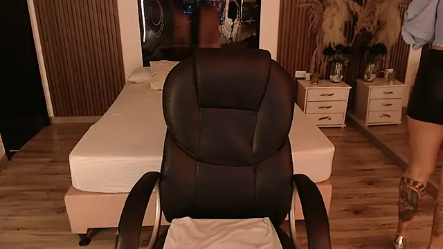 Sam mansson66 online show from April 7, 12:29 pm