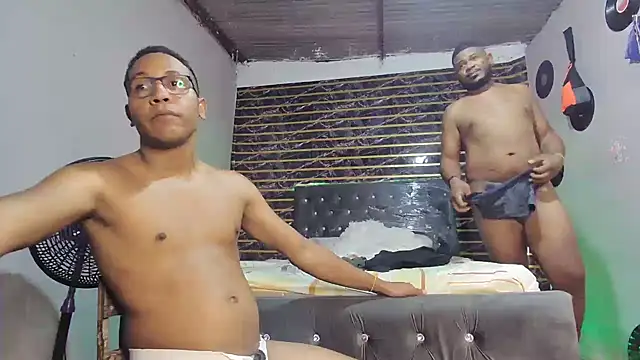 jeffblack2 online show from February 1, 10:08 pm