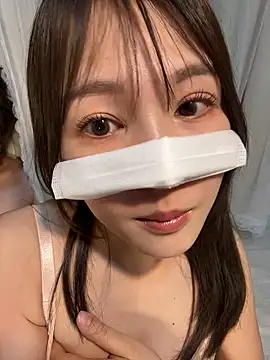 miumiu 0304 online show from September 19, 1:48 pm