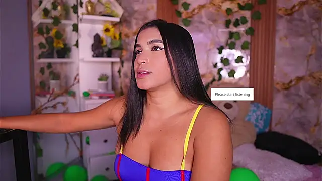 zoey-fox online show from March 29, 2:02 am