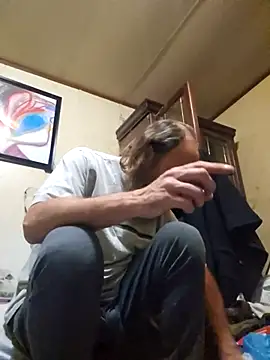 Snapshot of Beyond1978 chatting on November 24, 3:39 am Beyond1978 online show from November 24, 3:39 am