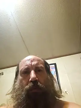 Snapshot of Beyond1978 chatting on November 21, 8:24 am Beyond1978 online show from November 21, 8:24 am