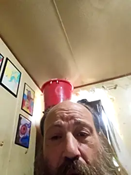 Snapshot of Beyond1978 chatting on April 8, 5:25 pm Beyond1978 online show from April 8, 5:25 pm