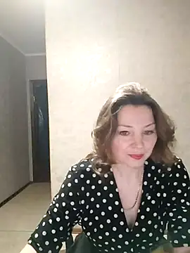 Snapshot of VselenaSun402 chatting on March 10, 12:28 pm VselenaSun402 online show from March 10, 12:28 pm