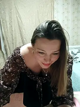 VselenaSun402 online show from February 11, 2:17 pm