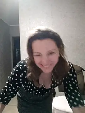 Snapshot of VselenaSun402 chatting on February 27, 10:01 am VselenaSun402 online show from February 27, 10:01 am