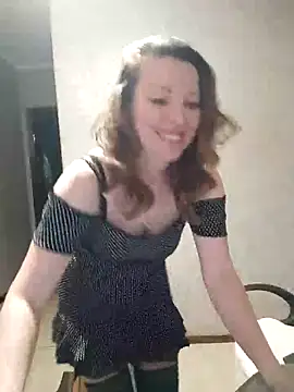 Snapshot of VselenaSun402 chatting on February 25, 2:37 pm VselenaSun402 online show from February 25, 2:37 pm