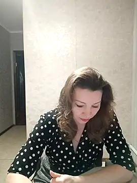 Snapshot of VselenaSun402 chatting on February 20, 9:44 am VselenaSun402 online show from February 20, 9:44 am