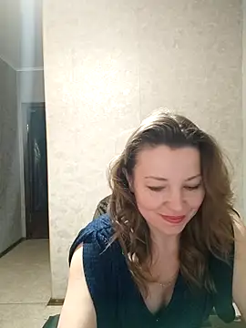 Snapshot of VselenaSun402 chatting on March 15, 10:24 am VselenaSun402 online show from March 15, 10:24 am