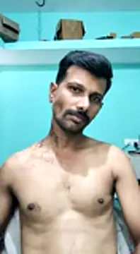 Snapshot of Tamildickxxx chatting on December 12, 4:26 am Tamildickxxx online show from December 12, 4:26 am